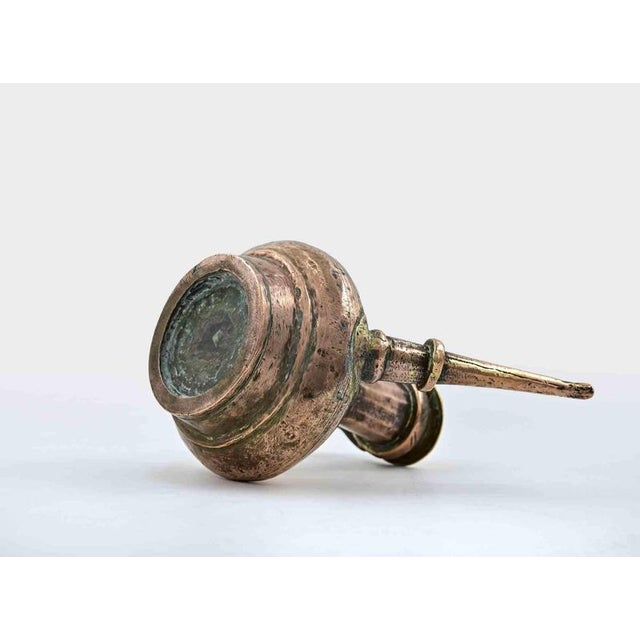 Islamic copper jug is an original decorative object realized at the end of the 19th century by Islamic manufacture. This...