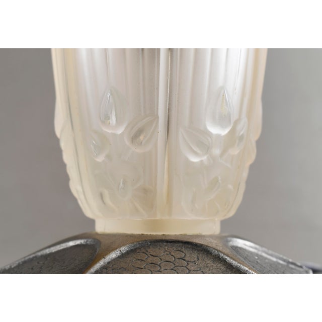 Silver 1930s Georges Leleu Nickeled Bronze & Floral Glass French Art Deco Table Lamp For Sale - Image 8 of 18