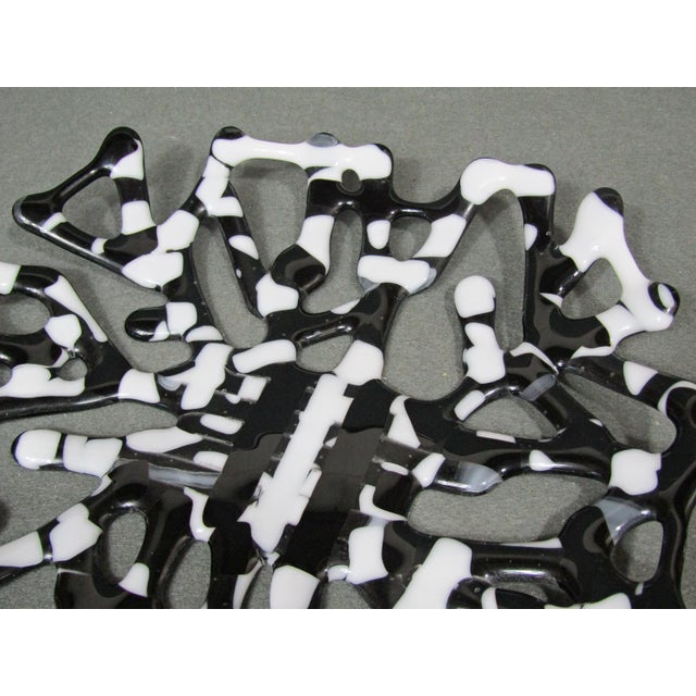 Black & White Handmade Fused Glass Plate or Shallow Bowl – 11" Modern Abstract Centerpiece For Sale In Austin - Image 6 of 10