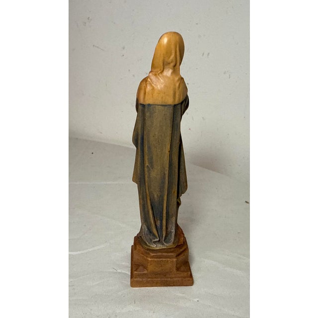 Vintage Italian Wood Hand Carved Religious Madonna Nurnberg Statue Sculpture For Sale - Image 4 of 9