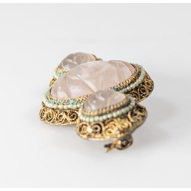 Chinese 20th Century Chinese Gilt Silver Filigree Brooch Pin With Rose Quartz For Sale - Image 3 of 6