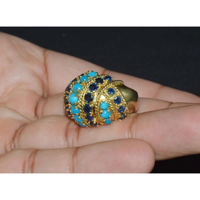 Estate Natural Sapphire Turquoise 18k Solid Gold Cocktail Domed Ring, Size 6.25 For Sale - Image 9 of 10