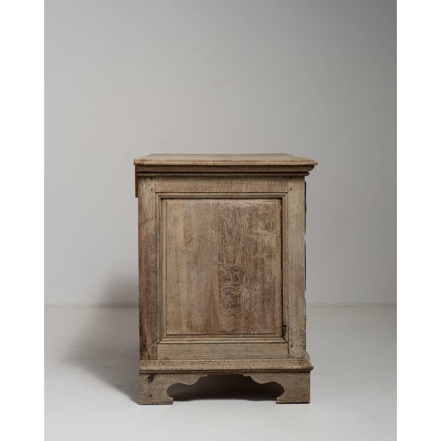 Wood 19th Century France Louis XV Antique White Wood Chests of Drawers For Sale - Image 7 of 11
