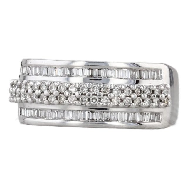 0.47ctw Diamond Band 14k White Gold Size 7 Wedding Anniversary Ring, Size 7 For Sale