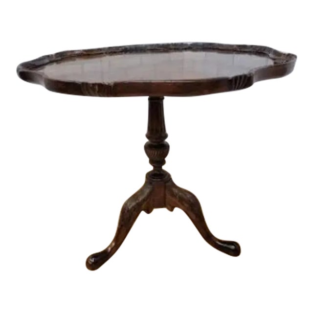 Vintage Georgian Style Flame Mahogany Carved Pie Crust Table by Maitland-Smith For Sale