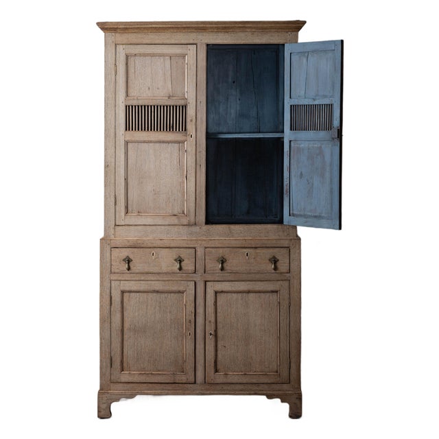 Welsh Oak CWPWRDD Bara a Caws, c.1820 For Sale