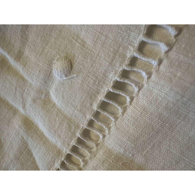 Antique French Trousseau Linen Sheet Embroidered Dots Ladder Work White Linen Bed Sheet Circa 1920 For Sale In Philadelphia - Image 6 of 10