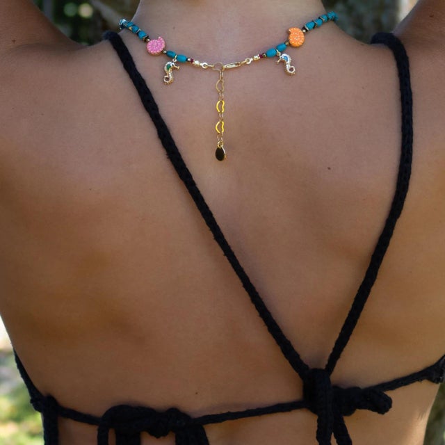 Early 21st Century Summer Spirit Shell & Seahorse Charm Choker Happy Necklace For Sale - Image 5 of 11
