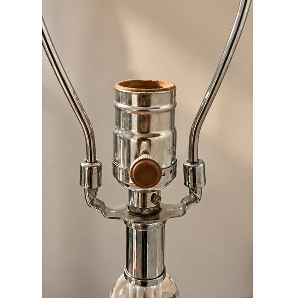 1990s Clear Lucite Stacked Orb Table Lamp For Sale - Image 5 of 6