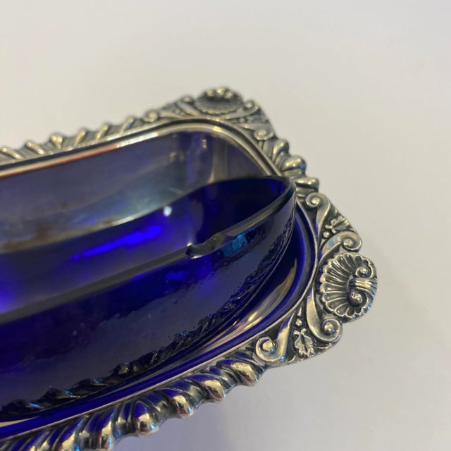 Early 20th Century Vintage Ellis Barker English Silver Plate Cobalt Glass Salt Cellars - a Pair For Sale - Image 5 of 10