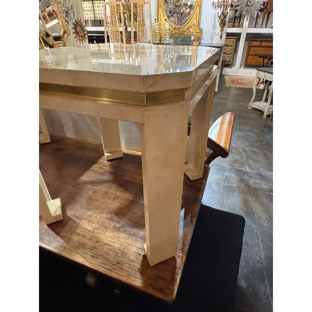 Wood Pair of Italian MCM Parchment and Brass Side Tables For Sale - Image 7 of 8