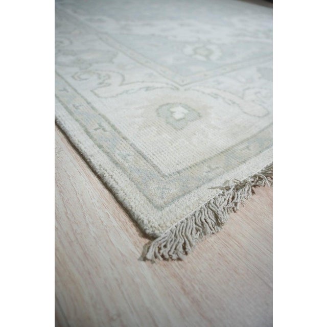 8x10 Ivory Hand-Knotted Wool Soft Floral Medallion Traditional Carpet Rug For Sale - Image 4 of 5