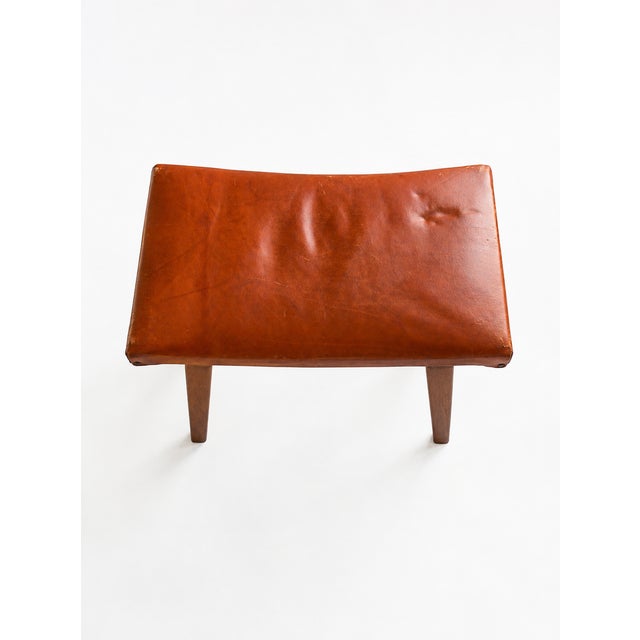 Brutalist Mid-Century Modern Brutalist Cognac Leather Ottoman, 1960s For Sale - Image 3 of 8