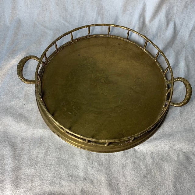 Metal Brass Faux Bamboo Handled Serving Drinks Trays 1950s - Pair For Sale - Image 7 of 8
