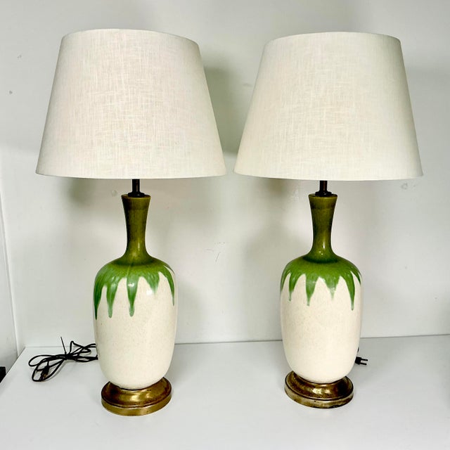 Mid-Century Modern Mid-Century Boho Chic Vintage Ceramic Green Drip Table Lamps - A Pair For Sale - Image 3 of 18