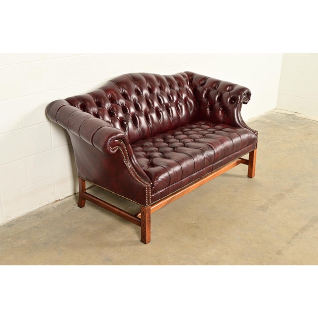 Hancock and Moore Style Vintage Chippendale Tufted Oxblood Leather Camelback Chesterfield Sofa, Circa 1980s For Sale In South Bend - Image 6 of 14