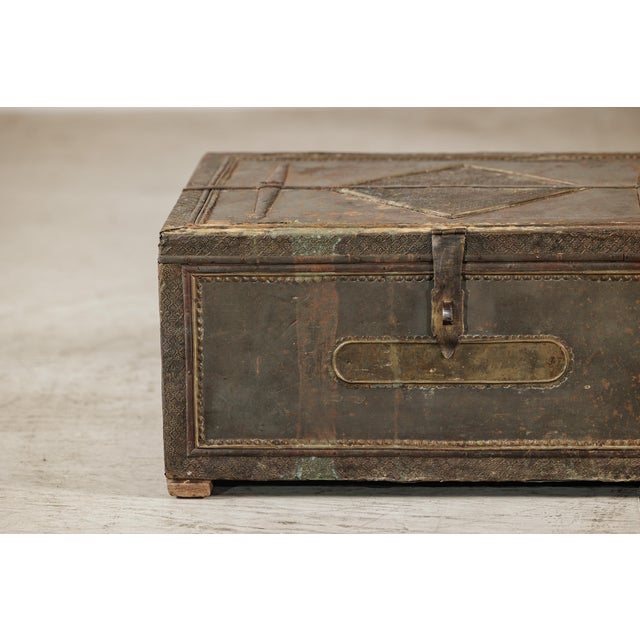 Vintage Indian Tin-Clad Metal Trunk with Embossed Detailing For Sale - Image 17 of 18