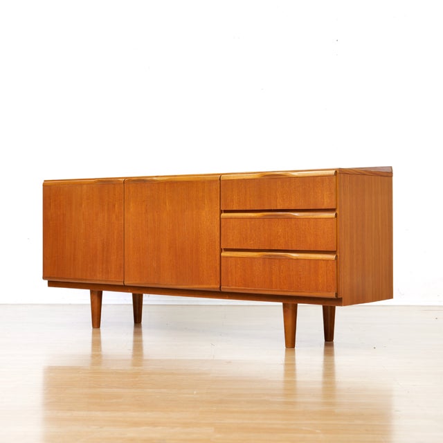 Mid Century Teak Credenza by McIntosh of Kirkcaldy For Sale In Los Angeles - Image 6 of 10