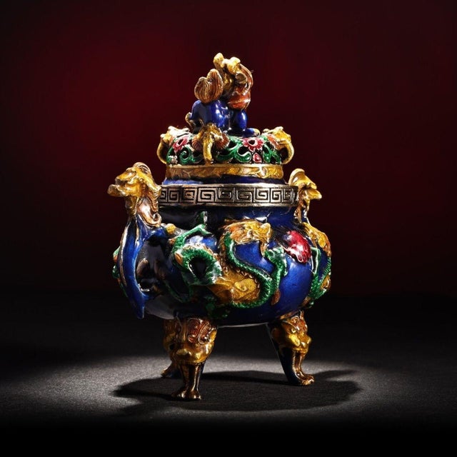 Gilt Cloisonné Dragon Motif Incense Burner / Censer For Sale In Los Angeles - Image 6 of 9