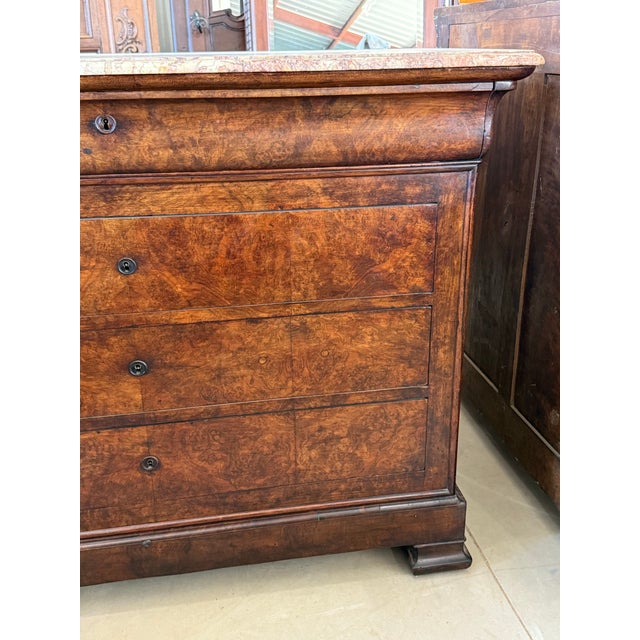 19th Century Louis Philippe Burl Walnut Marble Top Chest of Drawer / Commodes For Sale - Image 6 of 12