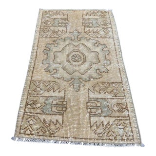 Turkish Yastik Rug 1'7" x 2'7" For Sale
