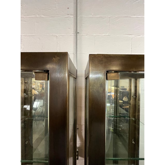 Vintage Spanish Bronze Glass Vitrine Display Cabinet Sarreid Mastercraft Style For Sale - Image 9 of 12