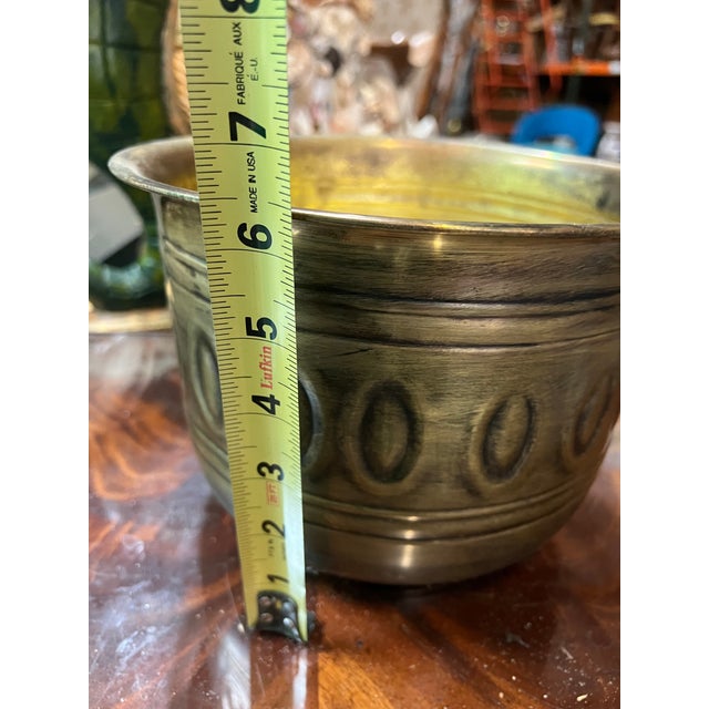 Up for consideration is a beautiful vintage small brass bowl with oval etched accents. This would look lovely in your home...
