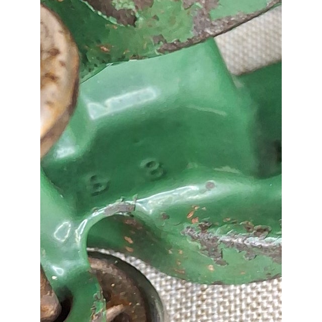 Green Antique Arcade Cast Iron Ford Model T Coupe Green Toy Car 5" Freeport Ill 1920s For Sale - Image 8 of 18
