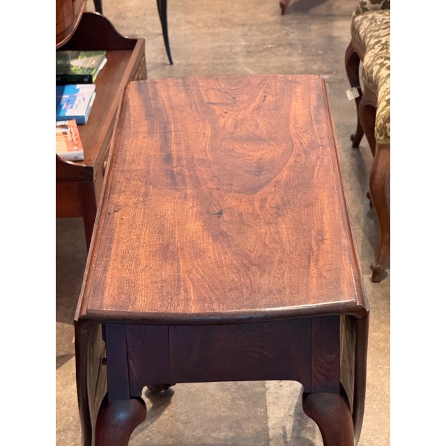 18th Century English Walnut Drop-Leaf Table For Sale - Image 10 of 12