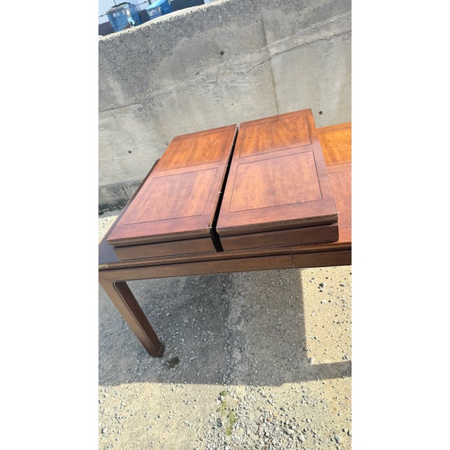 Henredon Ming Style Dining Table With Two Leaves, 1980s For Sale - Image 12 of 14