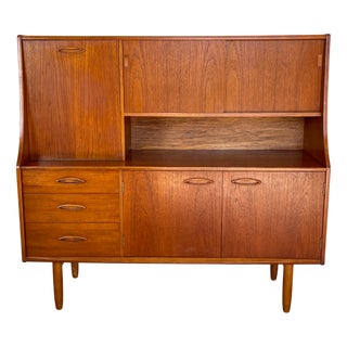 Mid-Century Modern Teak Highboard by Jentique, 1960s For Sale