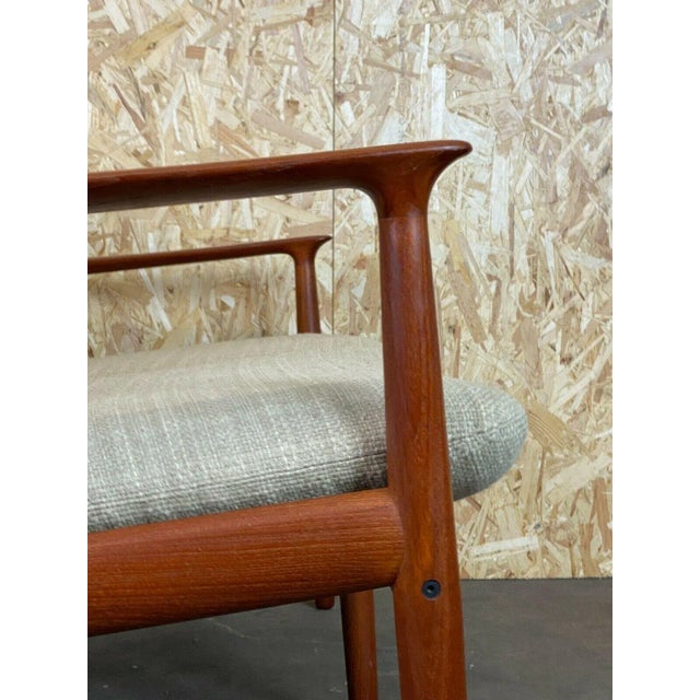 Danish Teak Sofa by Svend Åge Eriksen for Glostrup, 1960s For Sale - Image 4 of 14