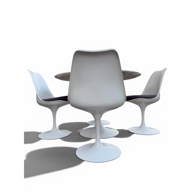 Tulip Dining Set by Eero Saarinen for Knoll International, 1973, Set of 5 For Sale - Image 10 of 18