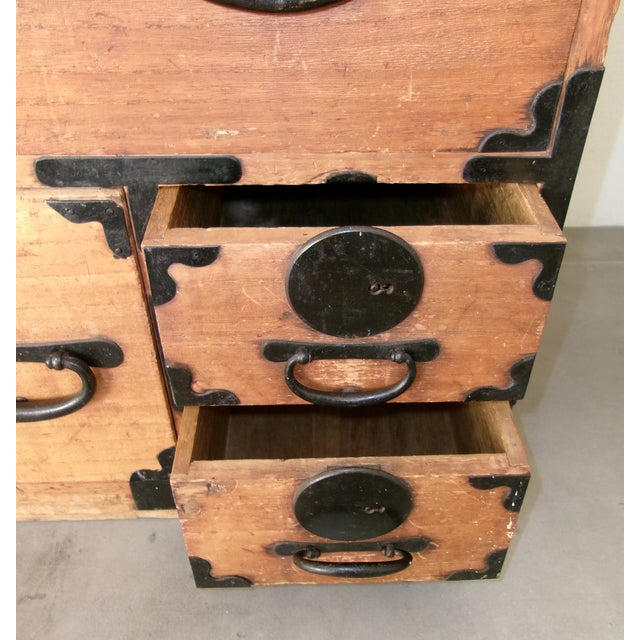 Wood Early 20th Century Japanese Tansu Dresser For Sale - Image 7 of 10