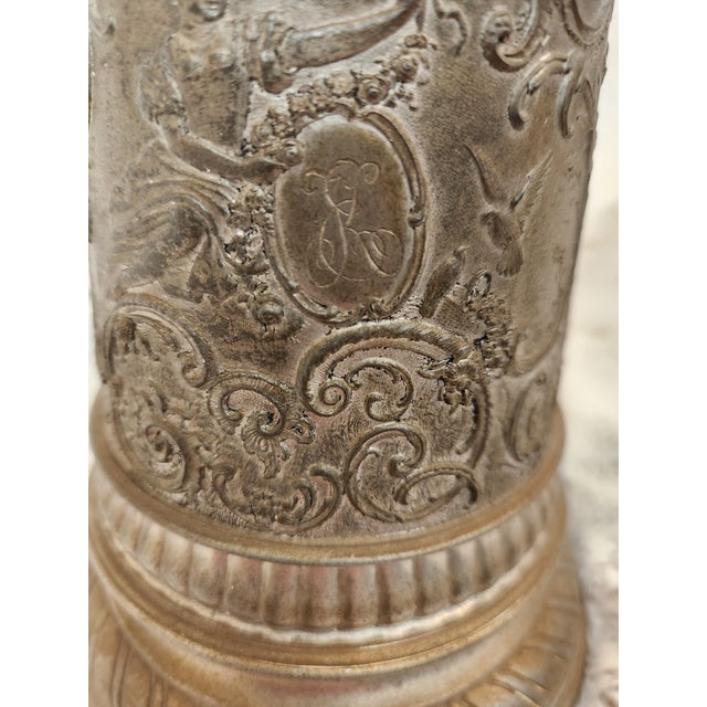 Antique German Historicism Solid Pewter Beer Stein With Johann Wolfgang Von Goethe Thumb-Lift For Sale In Greensboro - Image 6 of 9