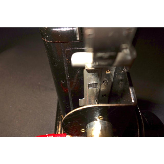 Metal 1920's American Made 16MM Metal Hand Crank Cinema Projector For Sale - Image 7 of 11