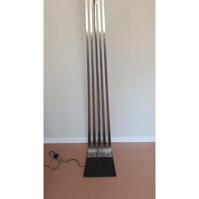 Black Vintage Italian Floor Lamp from IDL, 1990s For Sale - Image 8 of 12