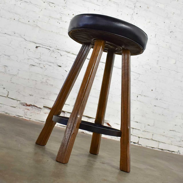 Mid 20th Century Mid 20th Century Bar Stool Acorn Brown Finish and Black-Brown Vinyl Faux Leather Seat Attributed to Brandt Ranch Oak For Sale - Image 5 of 12