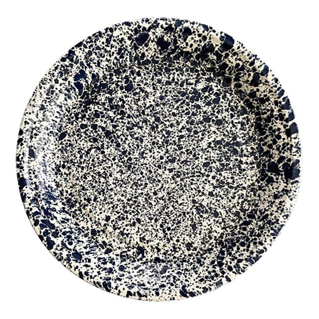 Mid 20th Century Round Enamelware Platter in Navy and White Splatter Pattern For Sale