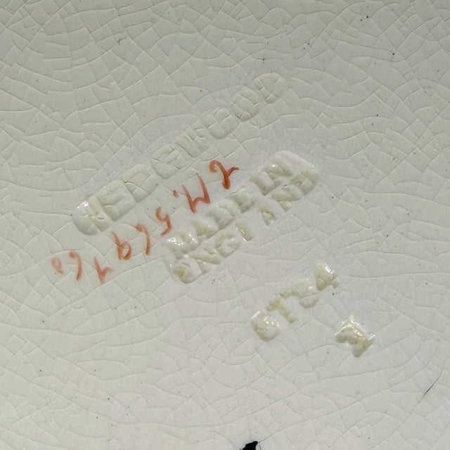 Pair of Wedgwood Majolica Cauliflower Pattern Plates, English, Ca. 192 For Sale - Image 9 of 9