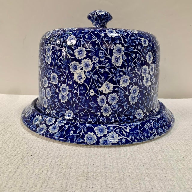 Traditional 1960s Crownford Staffordshire Calico Domed Round Cheese Plate For Sale - Image 3 of 8