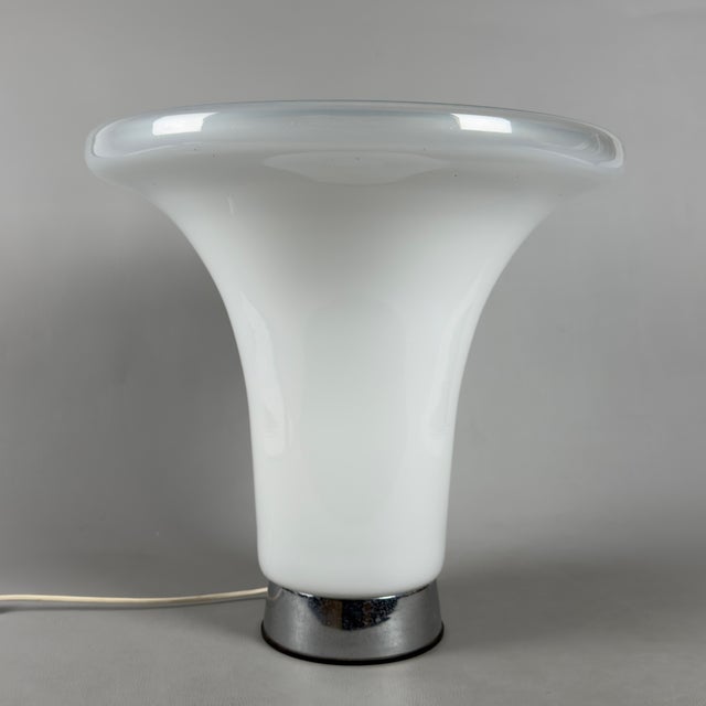 1970s Large Vintage Opal Murano Glass Table Lamp by Gino Vistosi, 1970s For Sale - Image 5 of 14