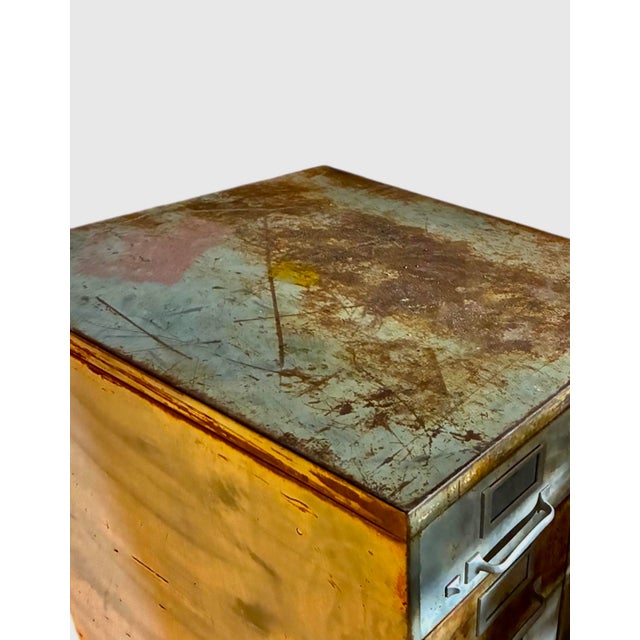1950s 1950s Vintage Industrial 20-Drawer Metal Card Catalog File Cabinet For Sale - Image 5 of 5
