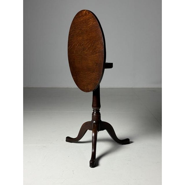 Brown Tilt Top Table in Oak, 19th Century For Sale - Image 8 of 18