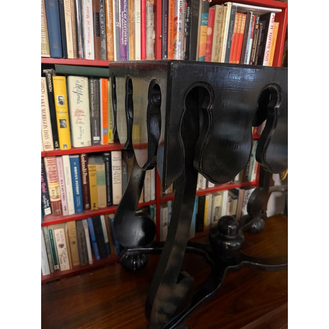 Gothic Irwin and Lane Gothic Scalloped End Table Modeled After the Duchess of Windsors Paris Guestbook Table For Sale - Image 3 of 4