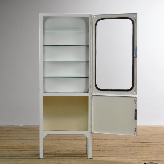 Vintage Medical Cabinet in Glass, 1970s For Sale - Image 4 of 10