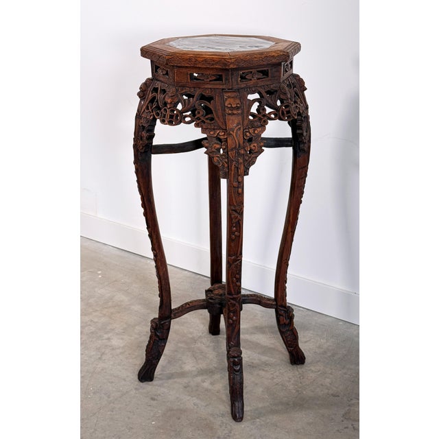 Mid 20th Century Vintage Chinese Carved Rosewood Pedestal Stand With Marble Top For Sale - Image 5 of 12