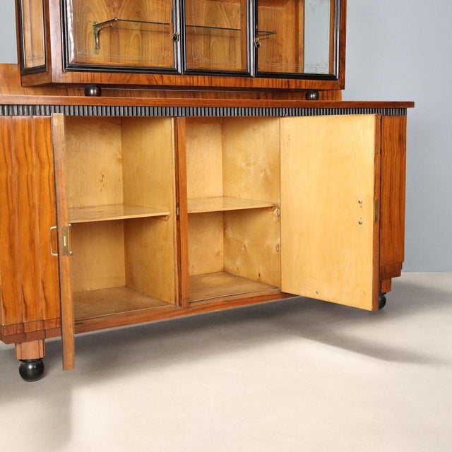 Art Deco Credenza in Walnut and Walnut Burl For Sale - Image 4 of 16
