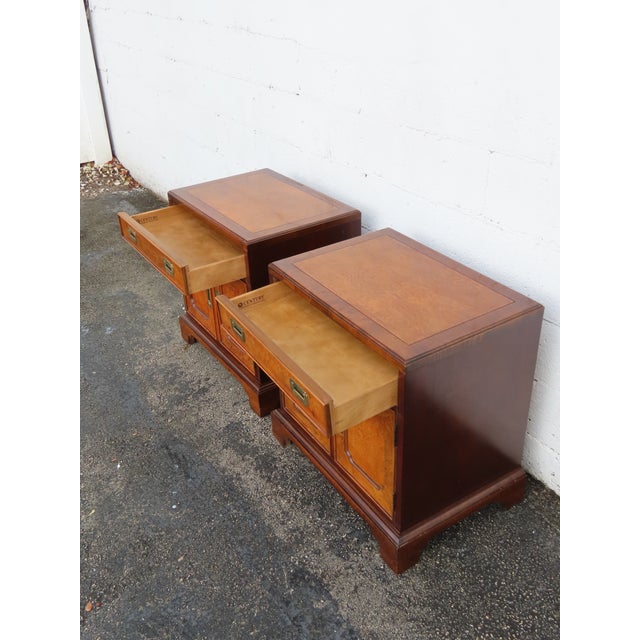 Brown Century Hollywood Regency Nightstands End Bedside Tables a Pair 6363 For Sale - Image 8 of 17