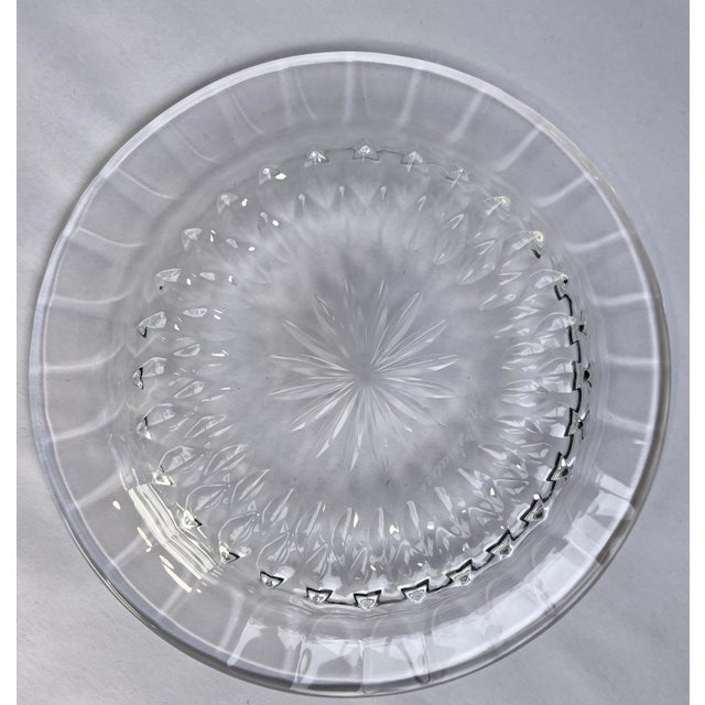 Val Saint-Lambert 1950s Val Saint Lambert Cut Crystal 6” Salad Plates “Imperial” Pattern - Set of 8 For Sale - Image 4 of 5